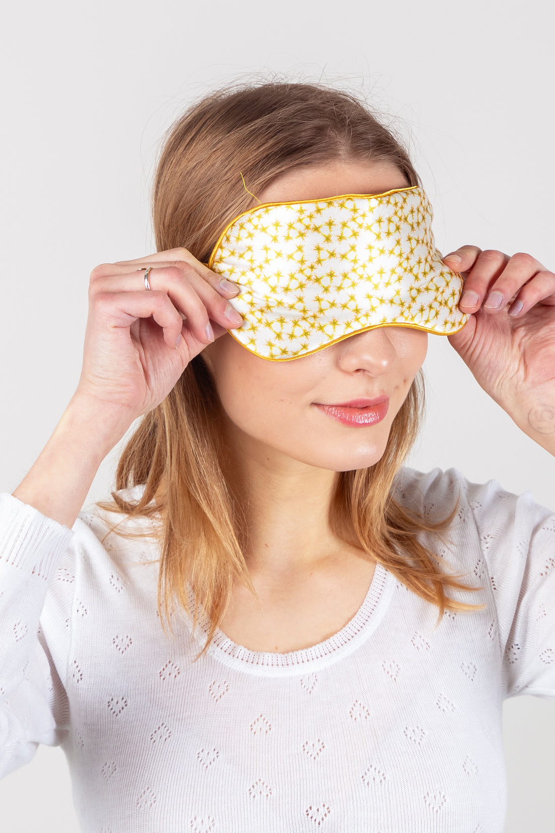 4. GOLDEN STAR WOMAN'S EYE MASK2.jpg