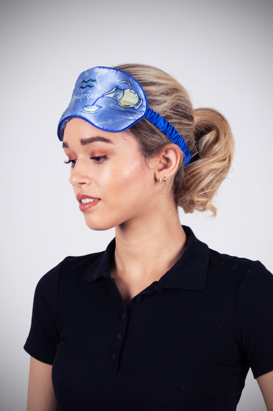 AQUARIUS EYE MASK MODELSHOT2.jpg